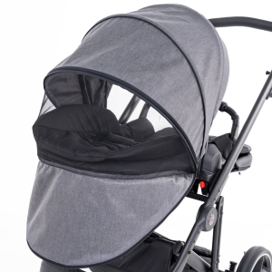 Atmungsaktives Verdeck im Buggy